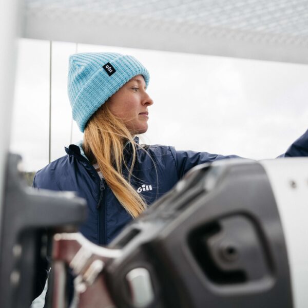 1._gill-ht55-sky-blue-gorro-abrigo-navegacion-frio-marmare.jpg