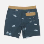 marmare-salty-crew-boardshort-30335242-MDNTNVY-2.jpg