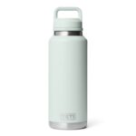 botella-yeti-rambler-46oz-chug-cap-ridgeline-marmare_.jpeg