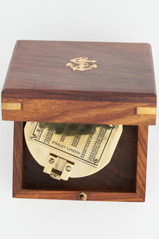 brujula-decorativa-laton-espejo-instrumento-antiguo-marmare.jpg