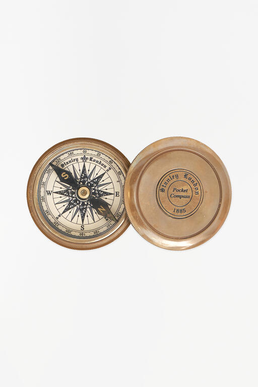 brujula-nautica-bolsillo-laton-tapa-batela-marmare.jpg