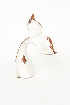 cola-ballena-decorativa-blanca-resina-23cm-marmare.jpg