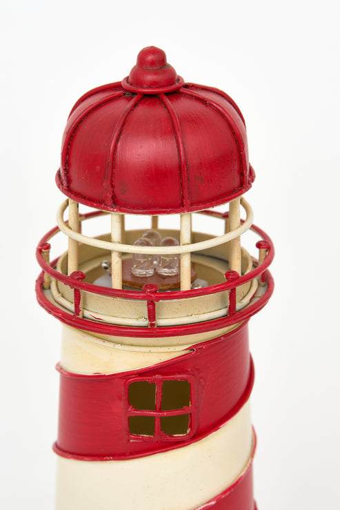faro-decorativo-metal-rojo-blanco-luz-marmare.jpg