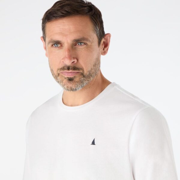 musto-85088-002-white-camiseta-algodon-premium-musto-marmare.jpg_.jpeg