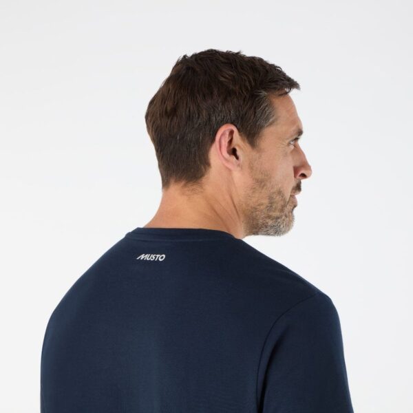 musto-85088-597-navy-camiseta-basica-premium-musto-marmare.jpg