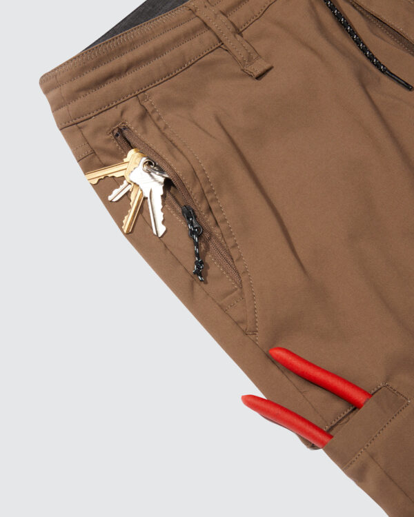 salty-crew-midway-tech-pant-earth-30135040-marmare-1.jpg