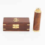 telescopio-nautico-caja-madera-regalo-marmare.jpg