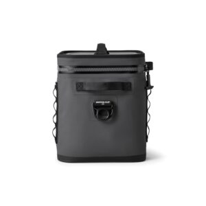yeti-hopper-flip-18-cool-box-charcoal-detalle-marmare.jpeg